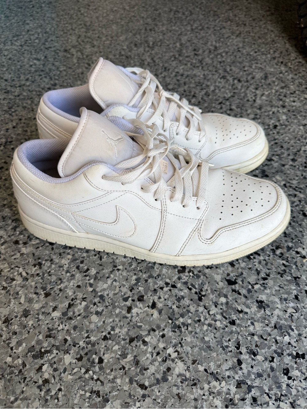 Jordan 1 lows - Triple White